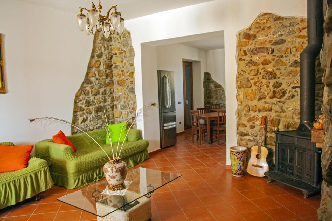 Bed and Breakfast La Casa Sulla Collina Altavilla Silentina Exterior foto